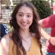 Soy estudiante de Derecho, y doy clases tanto de Latín, griego, lengua; y cualquier asignatura de la Primaria.